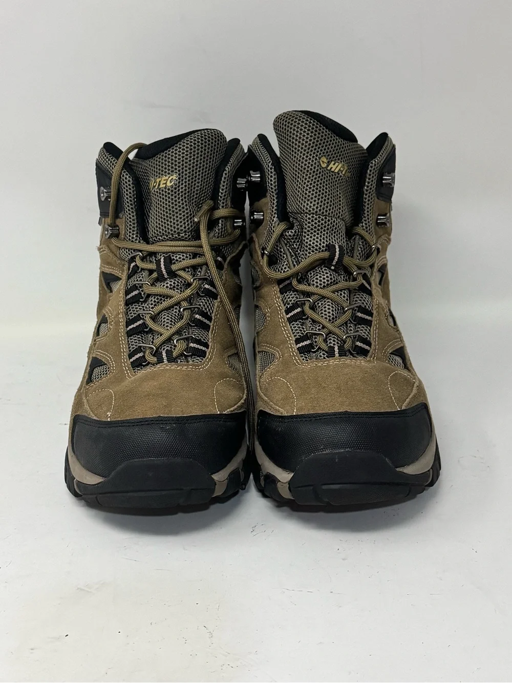 Hi-Tec Men'sBrown Hiking Boots - Durable Trail Footwear Dri-tec waterproof SZ 11